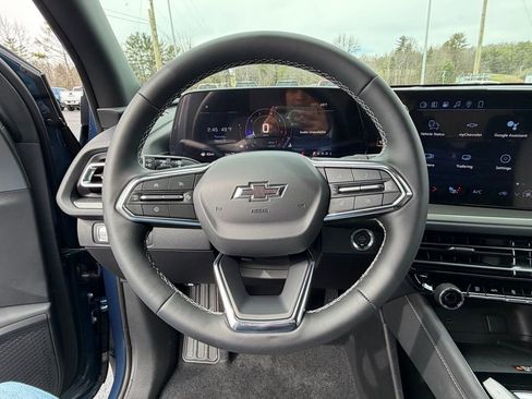 New 2026 Chevrolet Traverse LT w/ Midnight/Sport Edition image 9