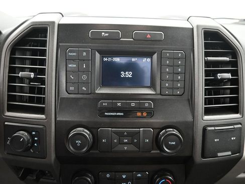 Used 2022 Ford F250 XL w/ Power Equipment Group AWD/4WD image 12