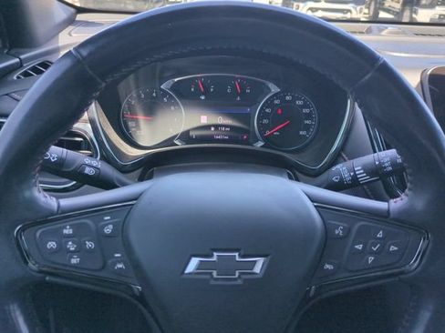 Used 2022 Chevrolet Equinox RS w/ RS Leather Package FWD image 32