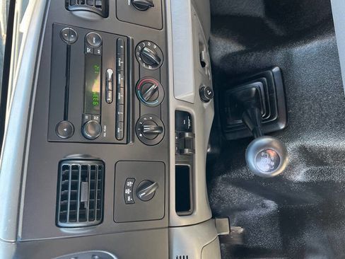 Used 2007 Ford F250 XL image 16