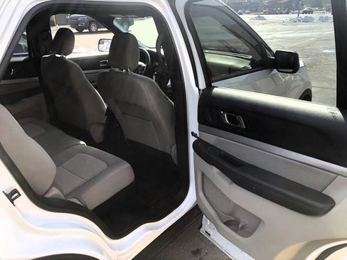 Used 2018 Ford Explorer 4WD image 33