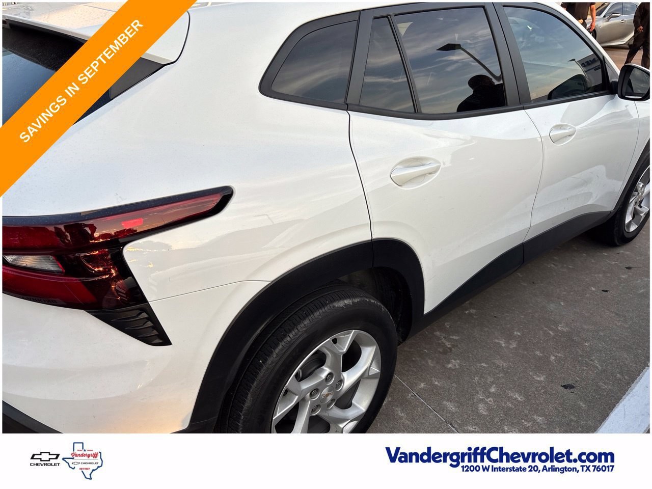Used 2024 Chevrolet Trax LS w/ LS Convenience Package FWD image 7