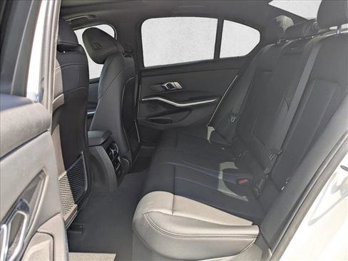 Used 2023 BMW 330i xDrive Sedan w/ Premium Package image 19