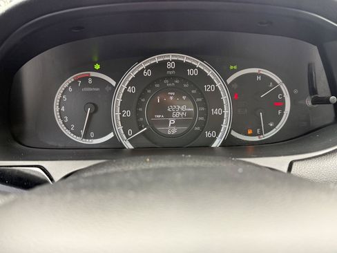 Used 2016 Honda Accord LX image 25
