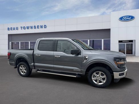 Used 2024 Ford F150 XLT w/ Mobile Office Package image 2