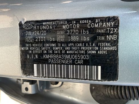 Used 2021 Hyundai Venue SE FWD image 40