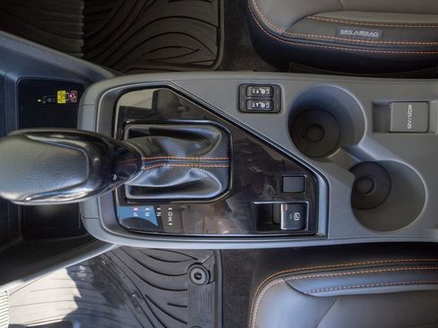 Certified 2025 Subaru Crosstrek 2.5i Limited w/ Popular Package #4A image 10