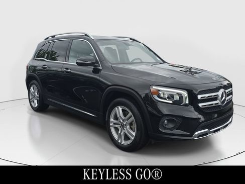 Certified 2021 Mercedes-Benz GLB 250 4MATIC image 3
