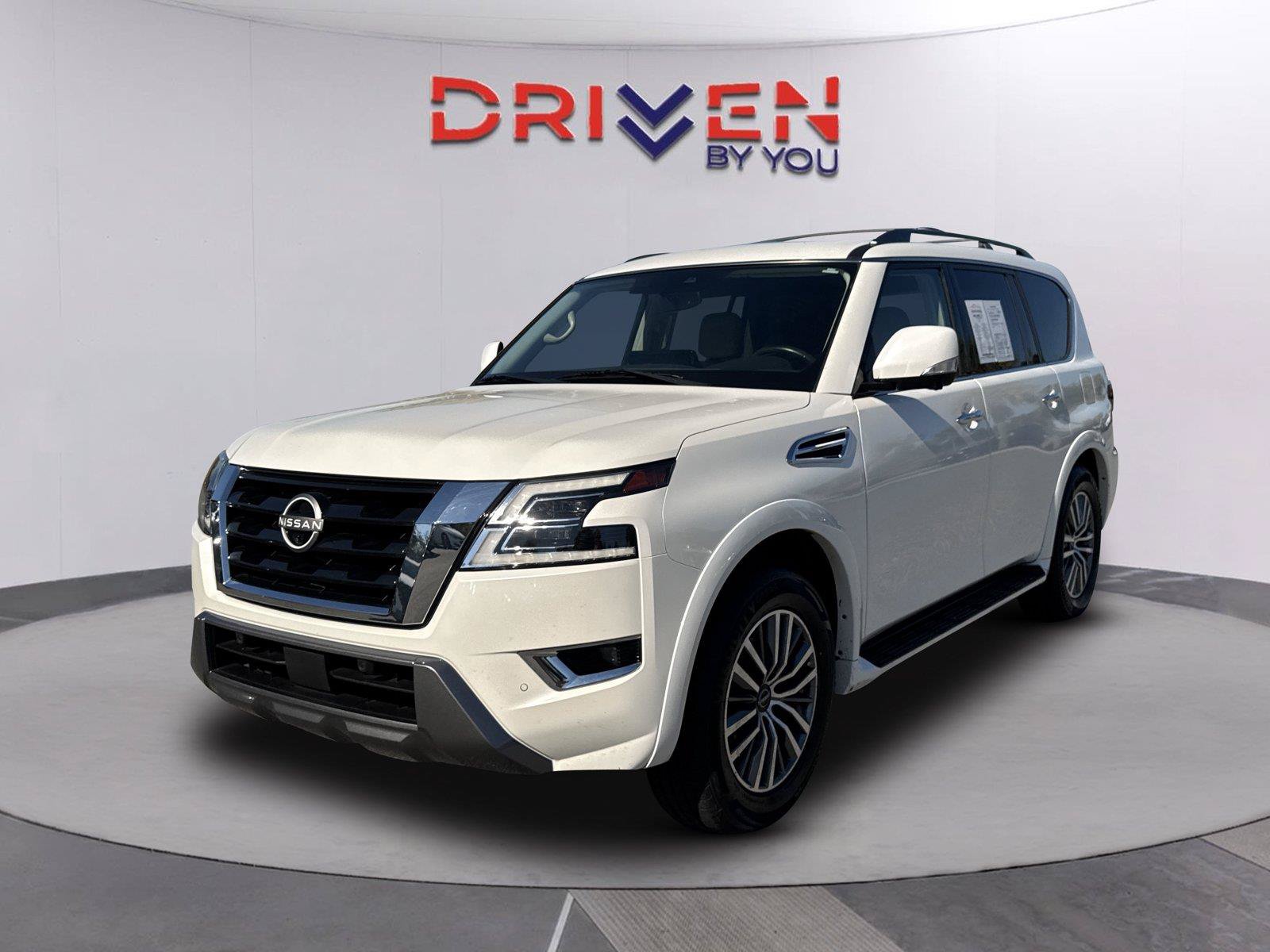 Used 2023 Nissan Armada SL w/ Captain's Chairs Package RWD image 7