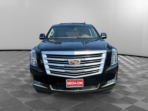 Used 2016 Cadillac Escalade ESV Platinum AWD/4WD image 2