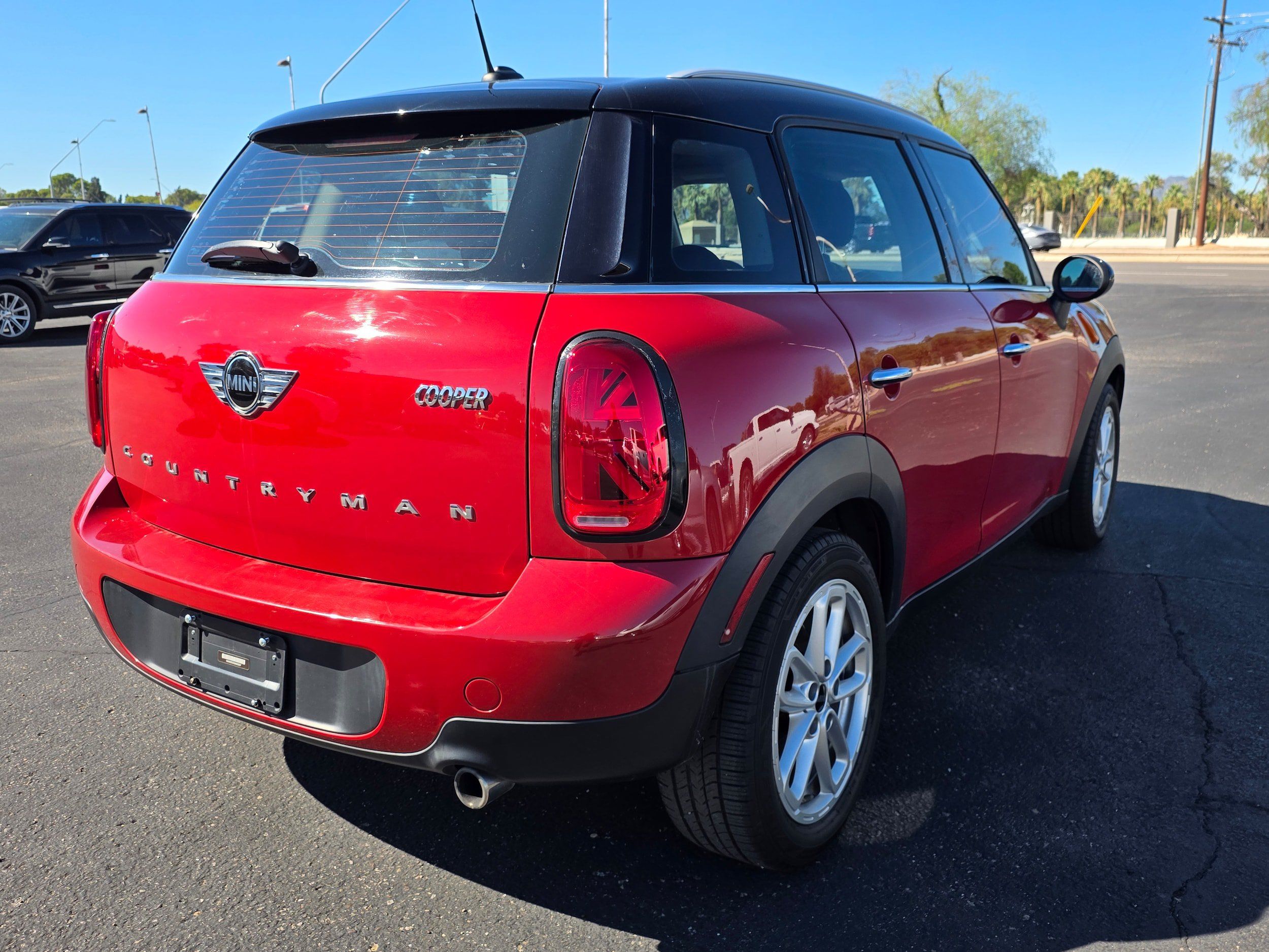 Used 2016 MINI Cooper Countryman FWD image 5