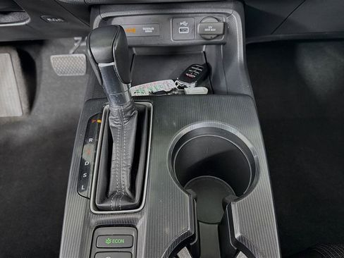 Certified 2023 Honda Civic EX image 18