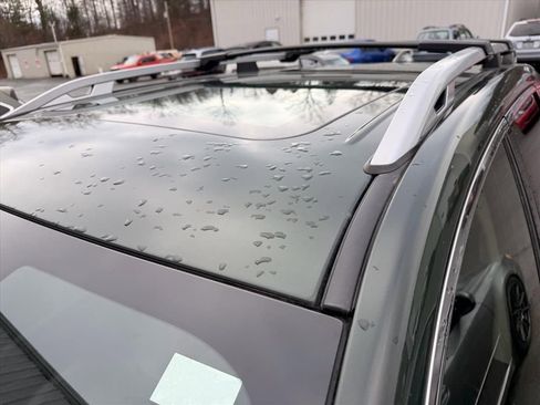 Used 2023 Subaru Forester Touring image 27