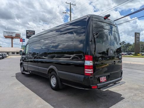 Used 2017 Mercedes-Benz Sprinter 3500 image 7