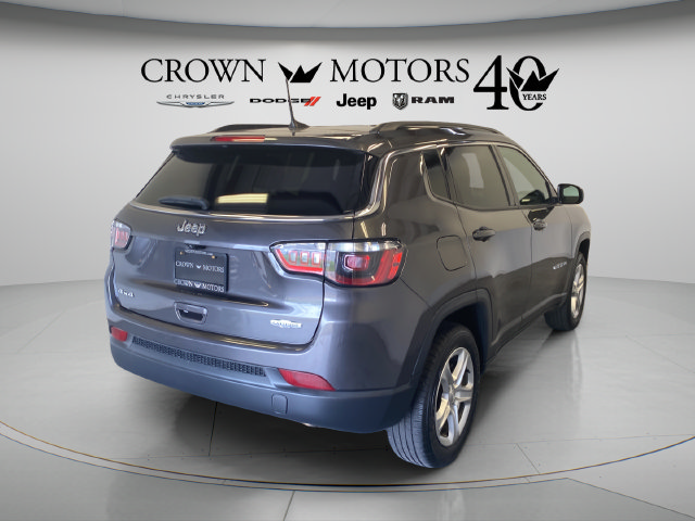 Used 2023 Jeep Compass Latitude w/ Convenience Group AWD/4WD image 14