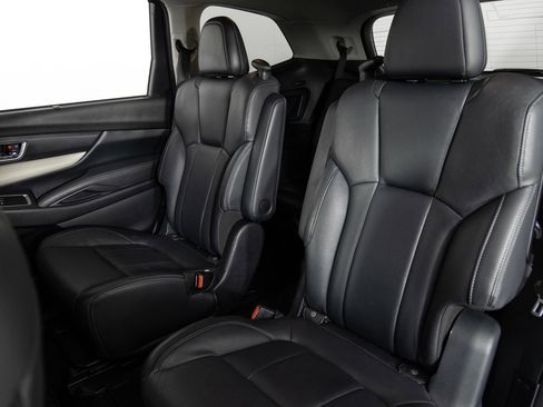 Used 2019 Subaru Ascent Limited w/ Popular Package #2 image 18