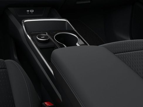 New 2026 Chevrolet Equinox LT FWD image 7