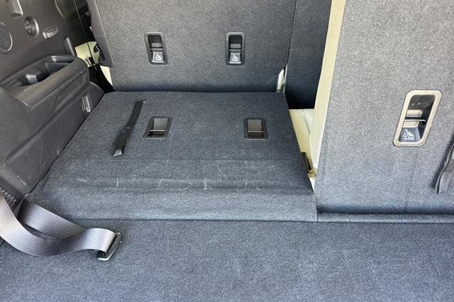 Certified 2025 Subaru Ascent Limited AWD/4WD image 17
