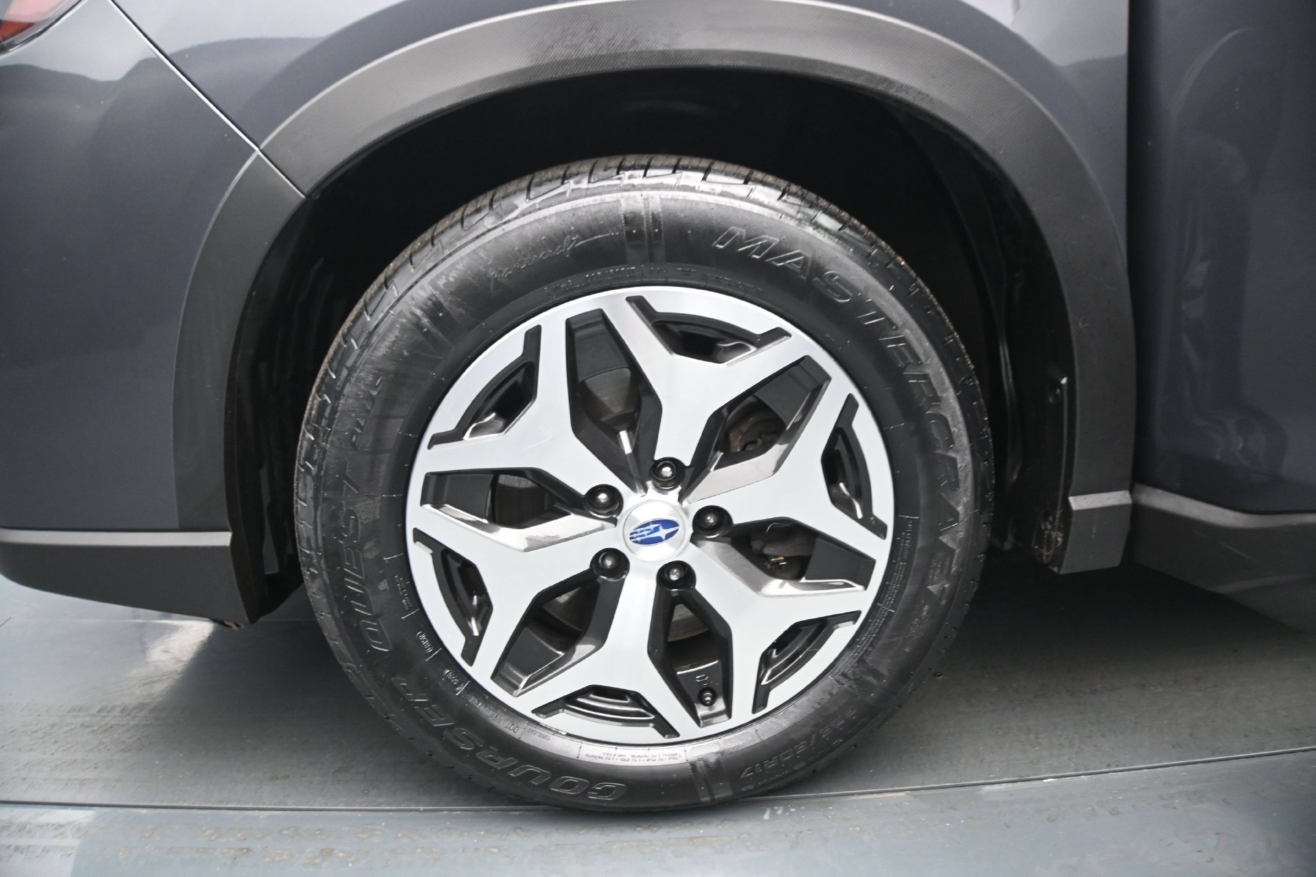Used 2021 Subaru Forester Premium AWD/4WD image 27