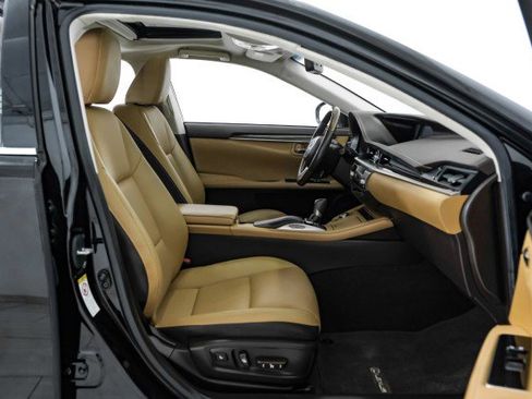 Used 2017 Lexus ES 350 image 34