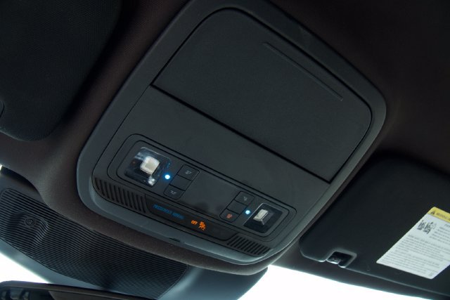 Used 2022 Ford Explorer ST-Line RWD image 26
