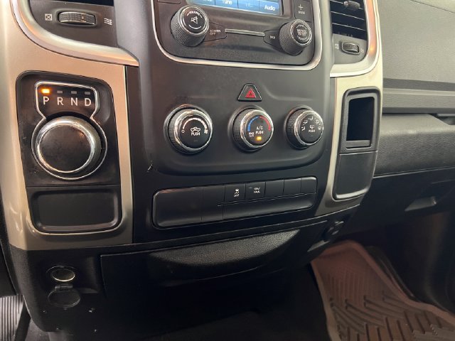 Used 2019 RAM 1500 Classic SLT RWD image 19