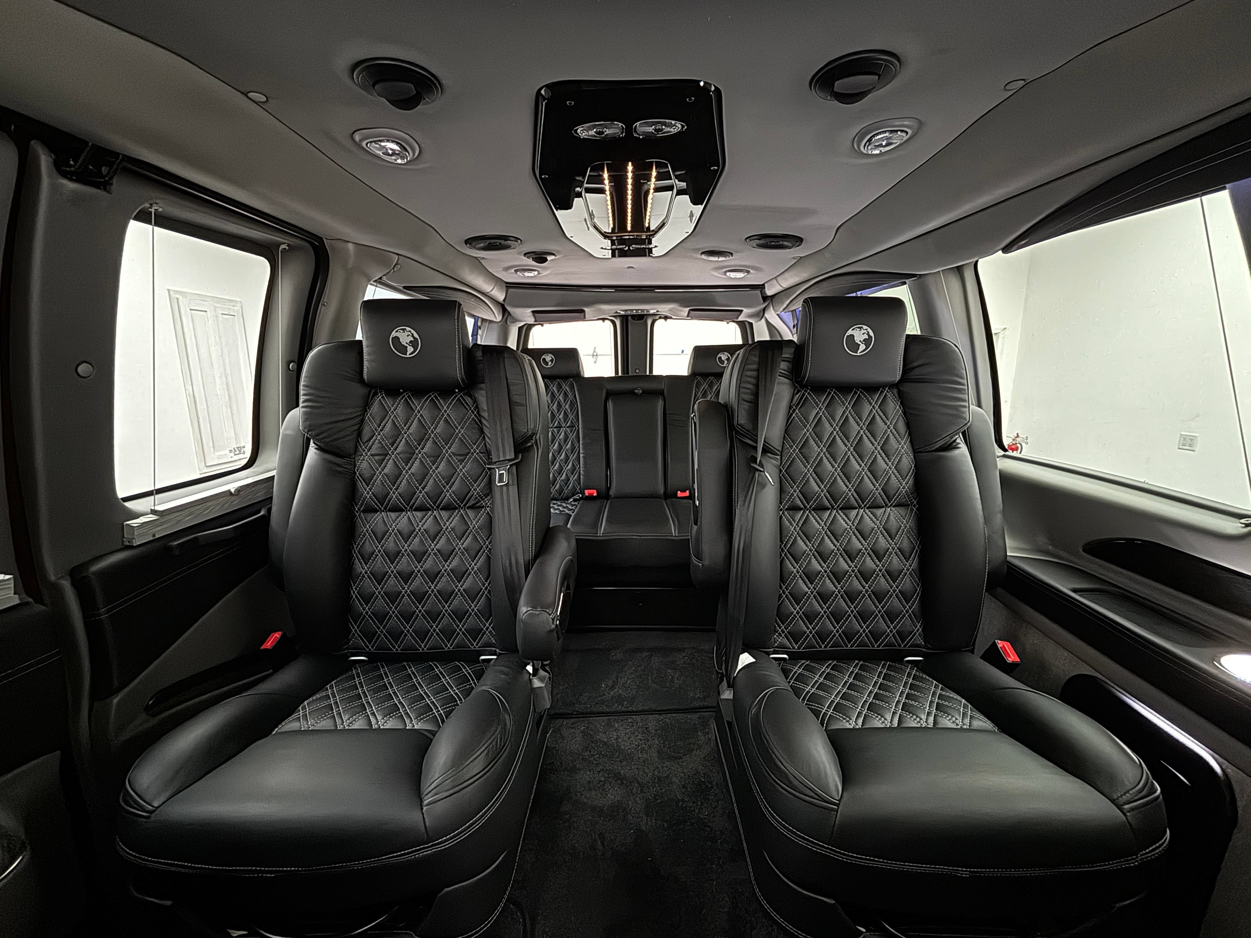 New 2026 GMC Savana 2500 w/ Driver Convenience Package RWD image 2