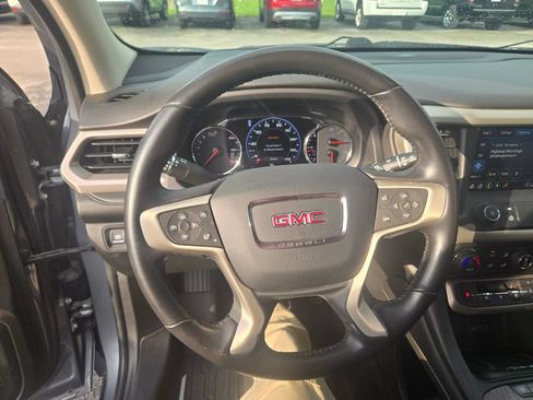 Used 2022 GMC Acadia Denali w/ Trailering Package FWD image 12