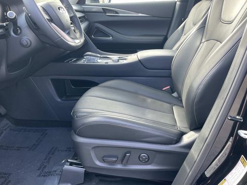 Certified 2026 INFINITI QX60 Luxe w/ Cargo Package image 16