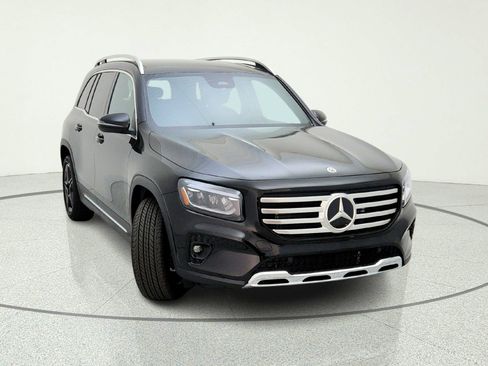 New 2026 Mercedes-Benz GLB 250 image 4