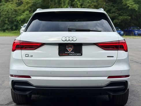 Used 2021 Audi Q3 2.0T Premium w/ Convenience Package AWD/4WD image 5