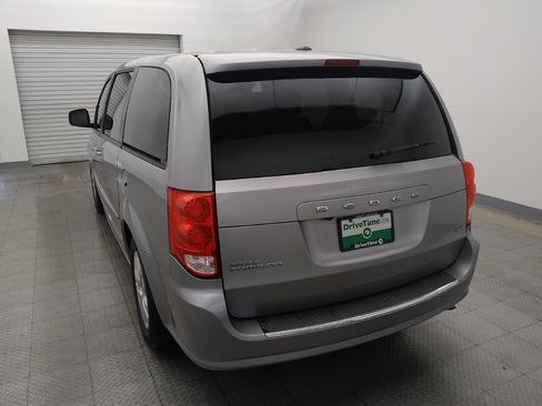 Used 2017 Dodge Grand Caravan SE w/ Power Window Group FWD image 6