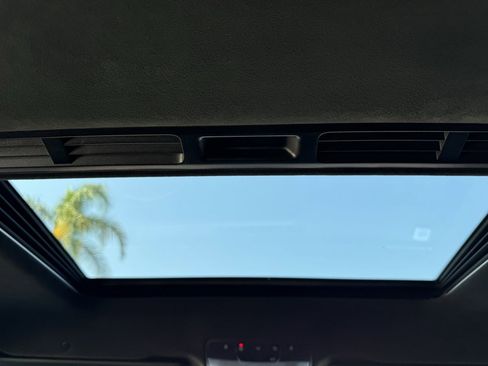Used 2019 Mercedes-Benz G 550 w/ Exclusive Interior Package image 26