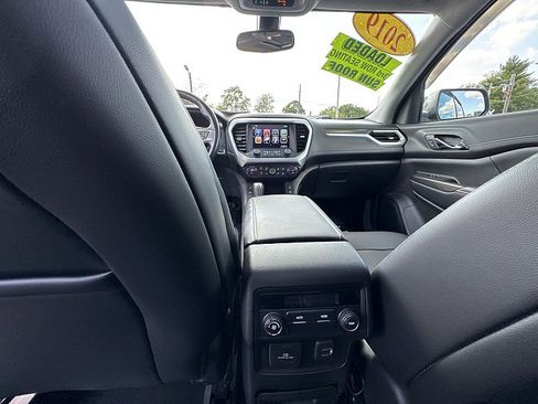 Certified 2019 GMC Acadia SLT image 21