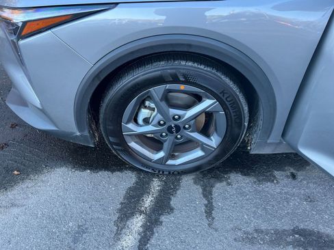 Used 2025 Kia K4 LXS image 29