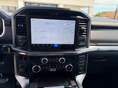 Used 2025 Ford F150 Platinum w/ FX4 Off-Road Package AWD/4WD image 33