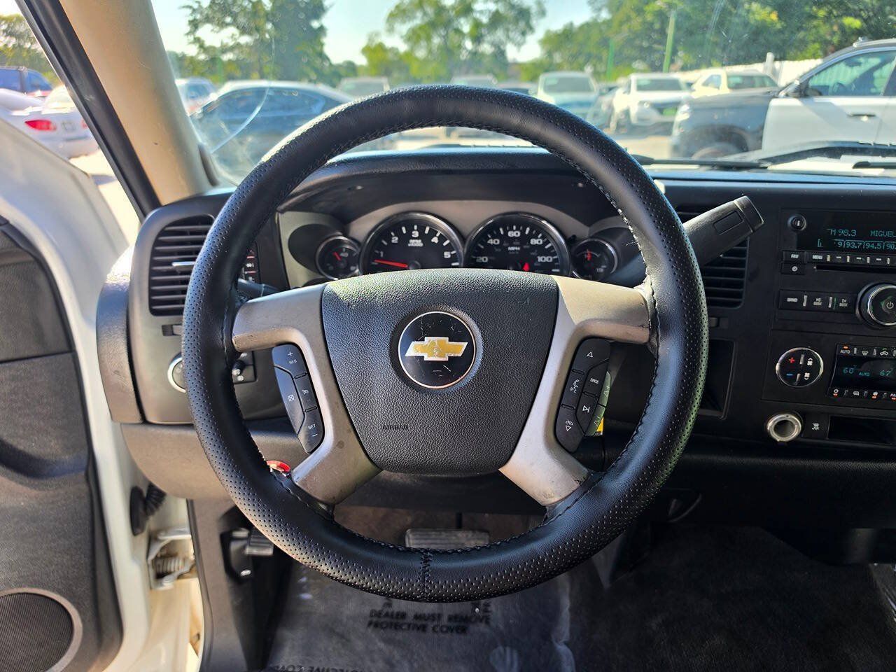 Used 2011 Chevrolet Silverado 1500 LT w/ All-Star Edition RWD image 38
