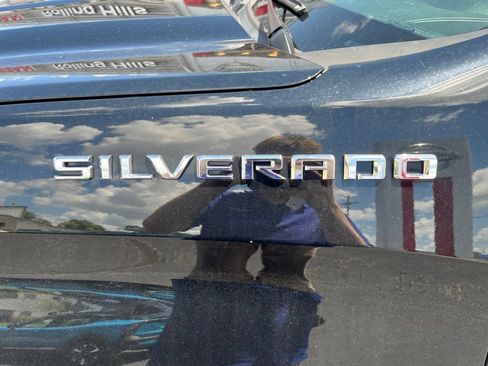 Used 2019 Chevrolet Silverado 1500 LT w/ All-Star Edition AWD/4WD image 14