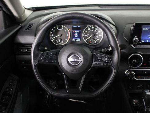 Certified 2025 Nissan Sentra S image 21