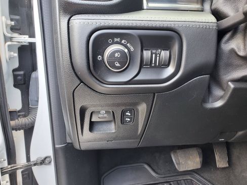 Used 2020 RAM 1500 Limited AWD/4WD image 41