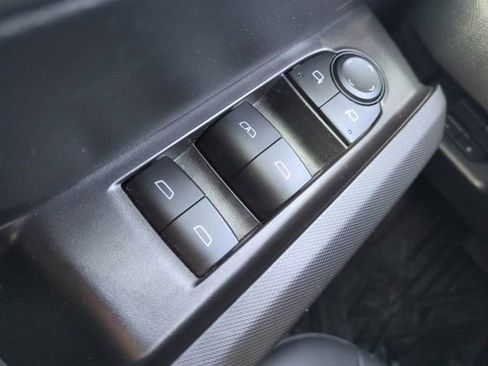 Used 2025 GMC Canyon Elevation w/ Convenience Package AWD/4WD image 24