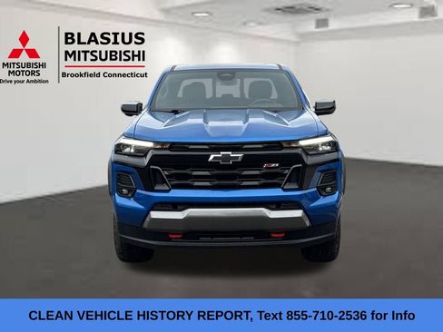 Used 2023 Chevrolet Colorado Z71 image 3