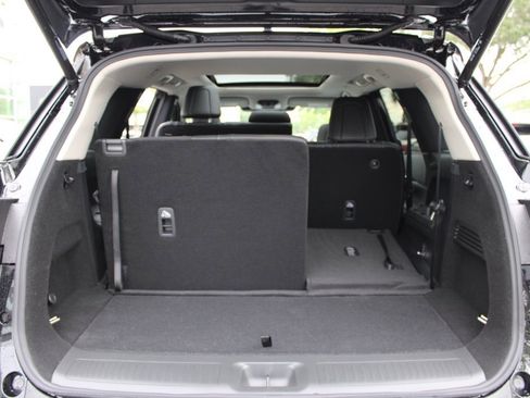 Certified 2025 INFINITI QX60 Luxe image 27