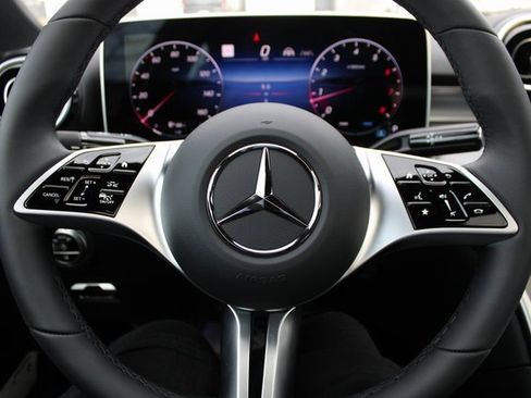 New 2025 Mercedes-Benz C 300 4MATIC Sedan image 22