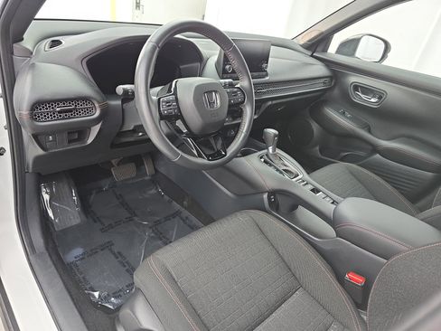 Certified 2024 Honda HR-V Sport image 15