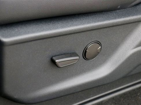 New 2026 Ford F250 XLT w/ XLT Premium Package image 25