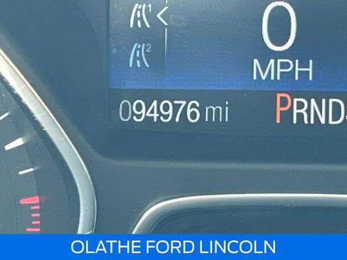 Certified 2019 Ford Escape SE FWD image 16