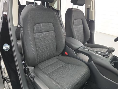 New 2026 Honda HR-V LX image 10