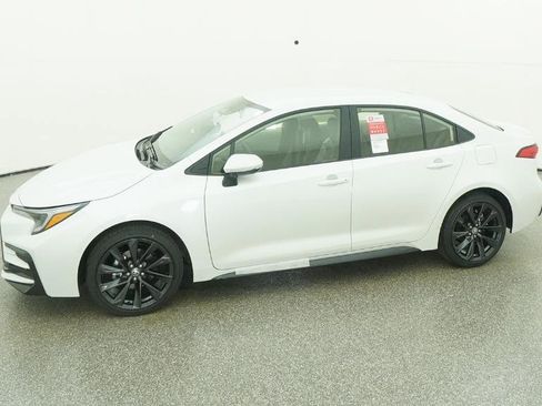 New 2026 Toyota Corolla SE image 8