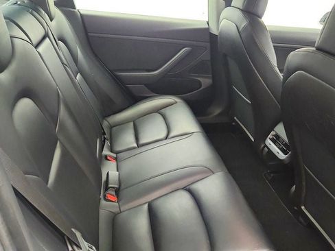 Used 2020 Tesla Model 3 Standard Range Plus RWD image 27
